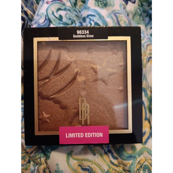 Black Radiance Color Perfect Highlighting Powder 96334 Goddess Glow, NEW - Picture 1 of 4